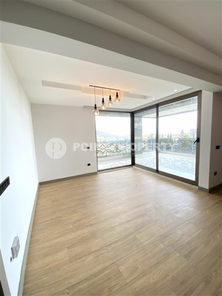 Large two-level apartment 5+1, with a total area of 395 m2, in the prestigious area of Alanya - Hasbahce-id-7730-photo-10