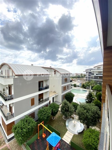 Large two-level apartment 5+1, with a total area of 395 m2, in the prestigious area of Alanya - Hasbahce-id-7730-photo-21