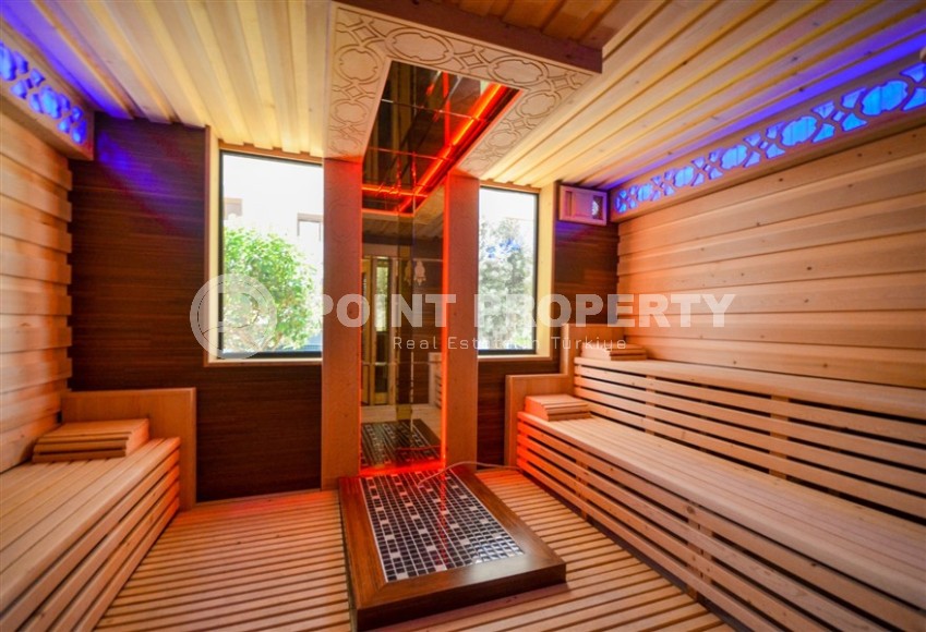 Large two-level apartment 5+1, with a total area of 395 m2, in the prestigious area of Alanya - Hasbahce-id-7730-photo-25