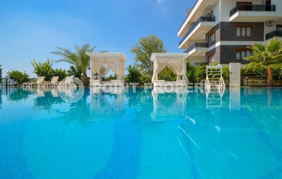 Large two-level apartment 5+1, with a total area of 395 m2, in the prestigious area of Alanya - Hasbahce-id-7730-photo-29