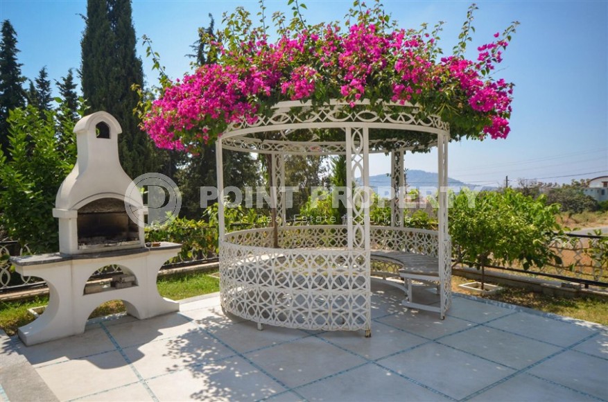 Large two-level apartment 5+1, with a total area of 395 m2, in the prestigious area of Alanya - Hasbahce-id-7730-photo-34