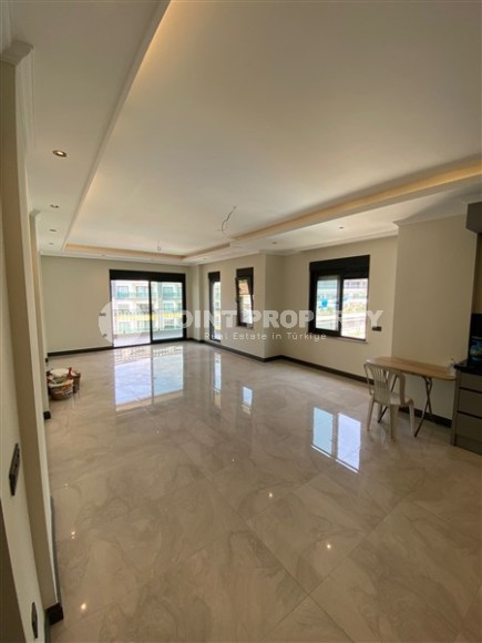 New two-level 3+1 apartment in an elite residential complex with a “city within a city” infrastructure, in a quiet area of Alanya - Kargicak-id-7733-photo-3