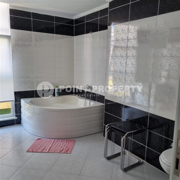 Modern 2+1 apartment with comfortable furniture and all necessary appliances, 200 meters from the sea-id-7734-photo-9