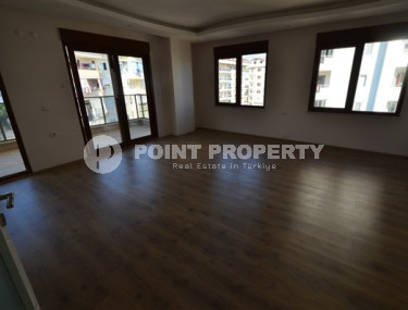 Five bedroom duplex apartment, 260m² in a new complex with swimming pool in Cikcilli, Alanya-id-1598-photo-2