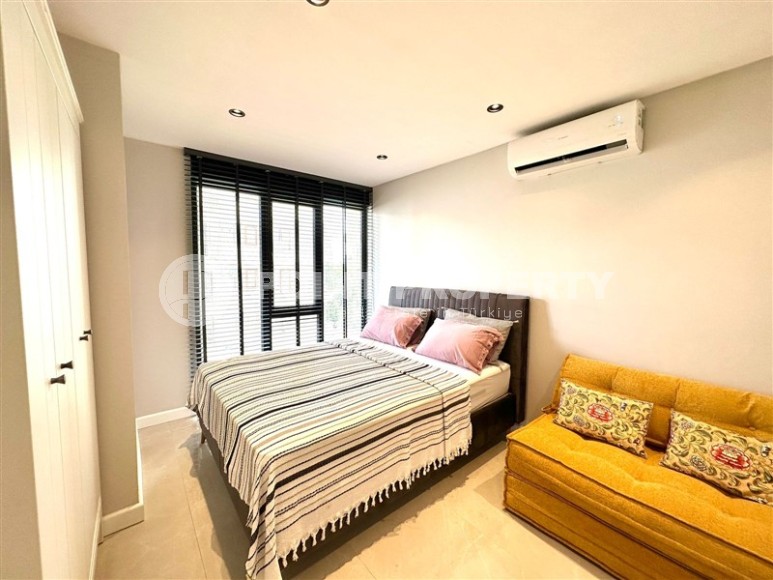 Современный лофт с просторной гостиной и одной спальной комнатой, в 150 метрах от знаменитого пляжа Клеопатры-id-7741-фото-8