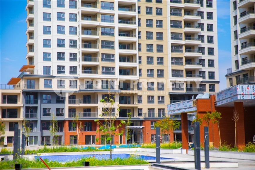 Apartments in a luxury residential complex at the final stage of construction, in a promising area of Istanbul - Beylikduzu-id-7746-photo-14