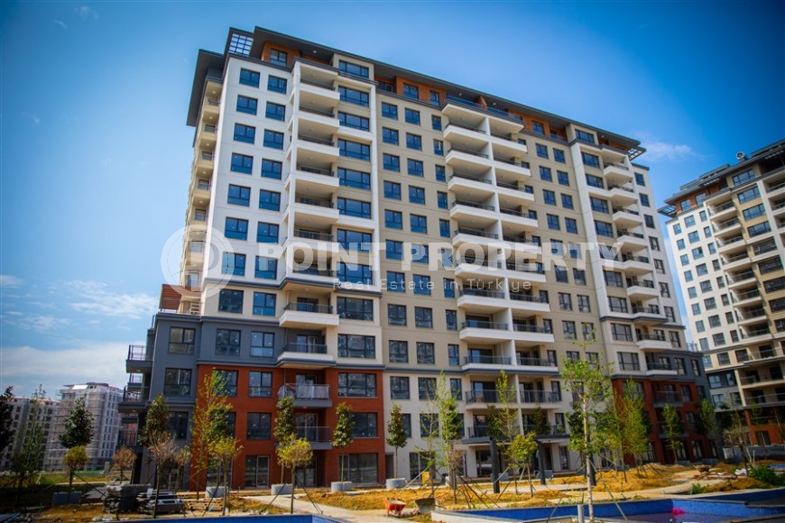 Apartments in a luxury residential complex at the final stage of construction, in a promising area of Istanbul - Beylikduzu-id-7746-photo-21