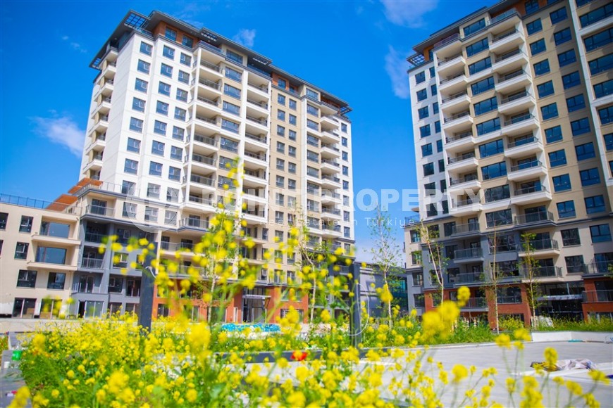 Apartments in a luxury residential complex at the final stage of construction, in a promising area of Istanbul - Beylikduzu-id-7746-photo-26