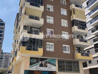 Inexpensive furnished apartment with a top location 200 meters from the sea, in the center of Mahmutlar-id-7749-photo-1