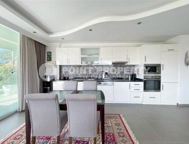 Atmospheric apartment overlooking a picturesque green garden and mountains, in a quiet area of Alanya - Cikcilli-id-7750-photo-5