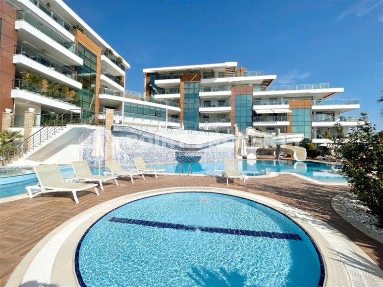 Atmospheric apartment overlooking a picturesque green garden and mountains, in a quiet area of Alanya - Cikcilli-id-7750-photo-23