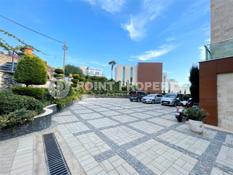 Atmospheric apartment overlooking a picturesque green garden and mountains, in a quiet area of Alanya - Cikcilli-id-7750-photo-25