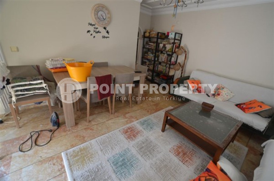Three-room apartment, 115 m², with a separate kitchen in an urban house in the center of Alanya-id-1599-photo-2