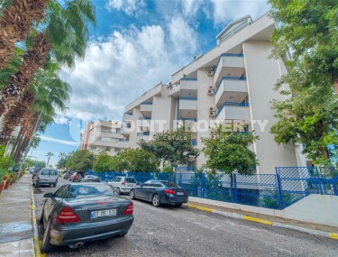 Small 1+1 apartment 50 meters from the famous Cleopatra Beach, in the center of Alanya-id-7751-photo-1