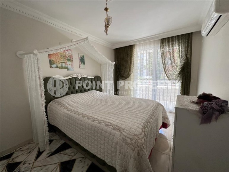 Affordable apartment with two bedrooms, on the 1st floor in the center of Mahmutlar-id-7752-photo-4