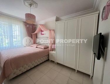 Affordable apartment with two bedrooms, on the 1st floor in the center of Mahmutlar-id-7752-photo-5