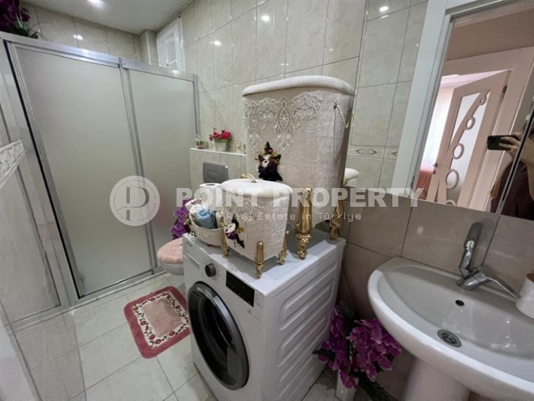 Affordable apartment with two bedrooms, on the 1st floor in the center of Mahmutlar-id-7752-photo-7