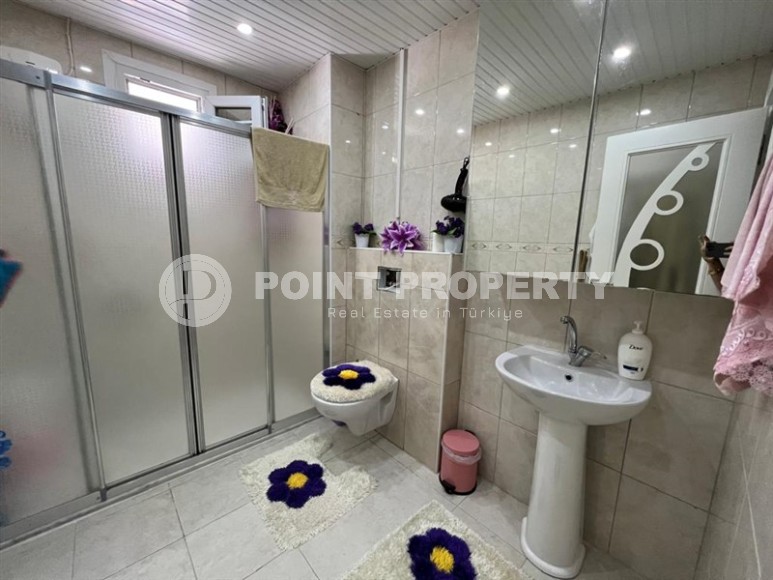 Affordable apartment with two bedrooms, on the 1st floor in the center of Mahmutlar-id-7752-photo-8