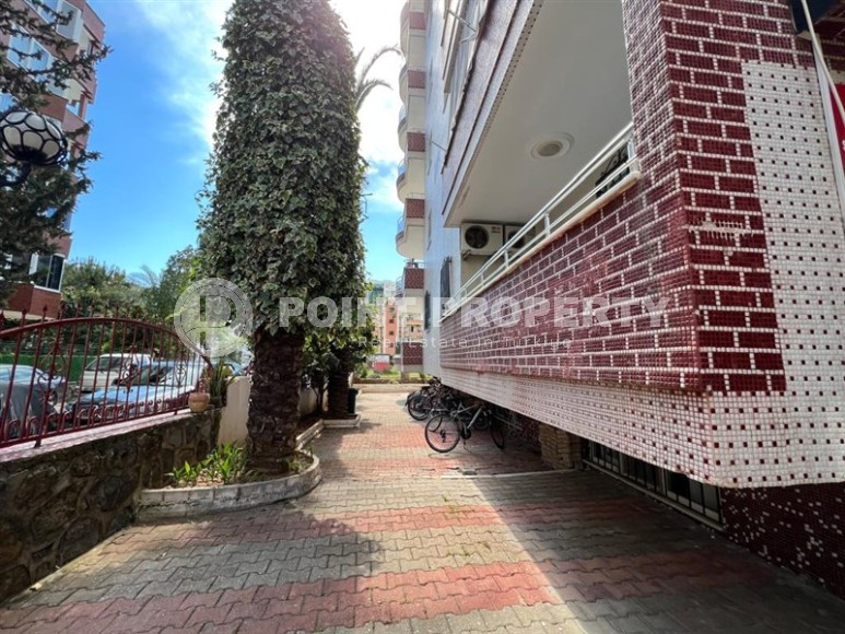 Affordable apartment with two bedrooms, on the 1st floor in the center of Mahmutlar-id-7752-photo-14