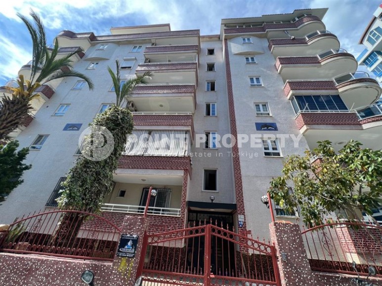 Affordable apartment with two bedrooms, on the 1st floor in the center of Mahmutlar-id-7752-photo-16