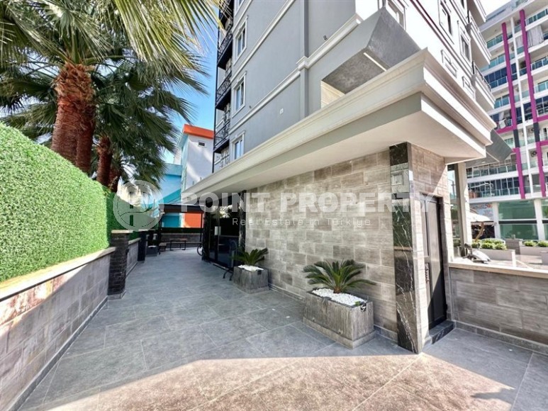 Stylish two-level apartment with modern design, in the center of the popular area of Alanya - Mahmutlar-id-7754-photo-20