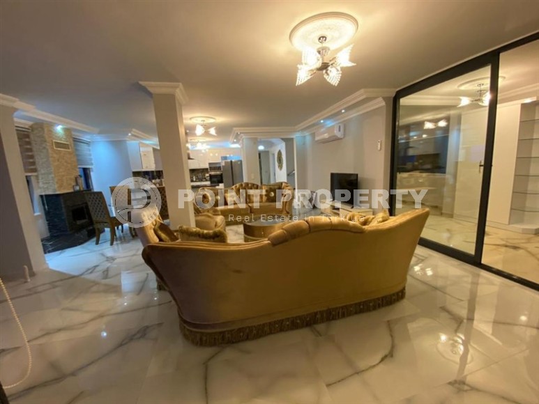 Отдельно стоящая трехэтажная вилла с бассейном и садовым участком, в живописном районе Аланьи - Кестель-id-7757-фото-5