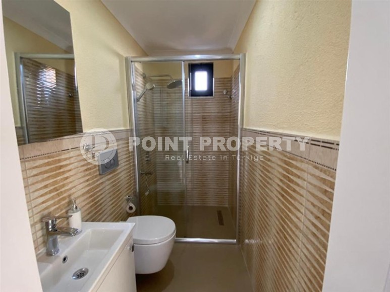 Отдельно стоящая трехэтажная вилла с бассейном и садовым участком, в живописном районе Аланьи - Кестель-id-7757-фото-9