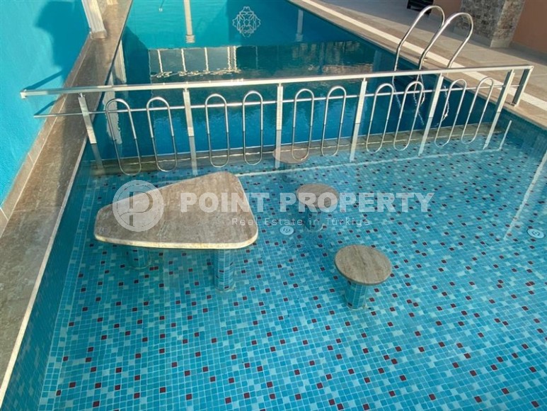 Отдельно стоящая трехэтажная вилла с бассейном и садовым участком, в живописном районе Аланьи - Кестель-id-7757-фото-16