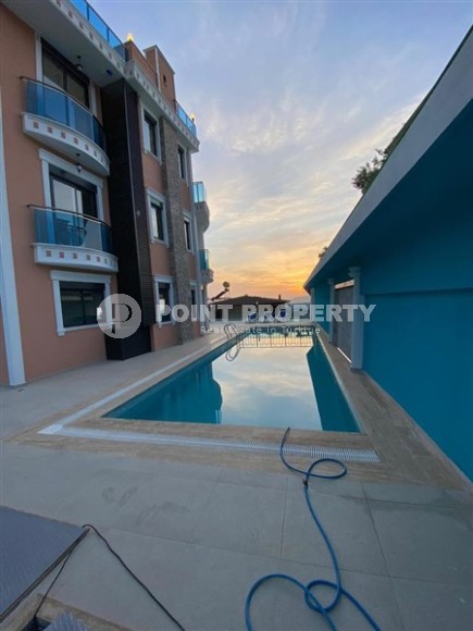 Отдельно стоящая трехэтажная вилла с бассейном и садовым участком, в живописном районе Аланьи - Кестель-id-7757-фото-17