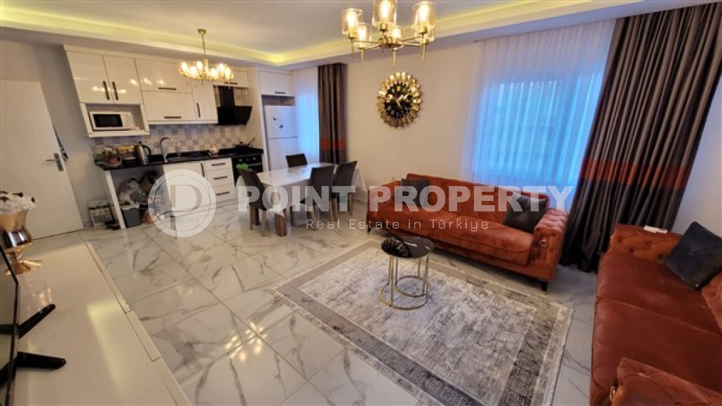 Three-room apartment, 110m², 150m from the sea in the center of Mahmutlar, Alanya-id-1601-photo-2
