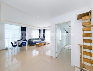 Светлая, современная квартира с видом на банановую рощу, в центре престижного района Аланьи - Кестель-id-7759-фото-3