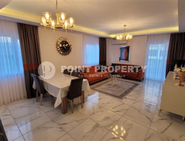 Three-room apartment, 110m², 150m from the sea in the center of Mahmutlar, Alanya-id-1601-photo-4