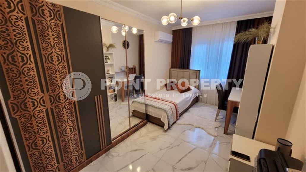 Three-room apartment, 110m², 150m from the sea in the center of Mahmutlar, Alanya-id-1601-photo-7