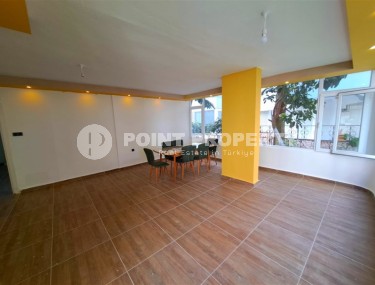 Advantageous offer - inexpensive apartment with high-quality renovation, on the 1st floor in the center of Mahmutlar district-id-7765-photo-5