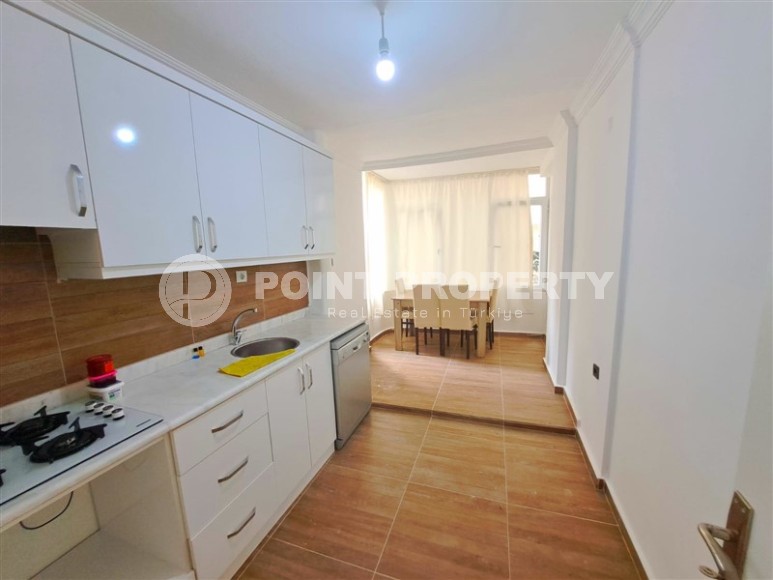 Advantageous offer - inexpensive apartment with high-quality renovation, on the 1st floor in the center of Mahmutlar district-id-7765-photo-7