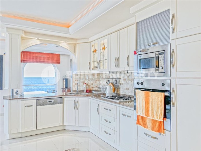 Светлая, атмосферная квартира с роскошным видом на море, в центре современного  района Аланьи - Махмутлар-id-7766-фото-8