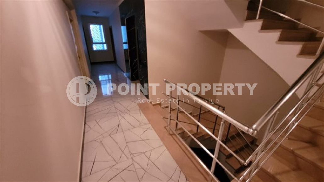 Three-room apartment, 110m², 150m from the sea in the center of Mahmutlar, Alanya-id-1601-photo-18
