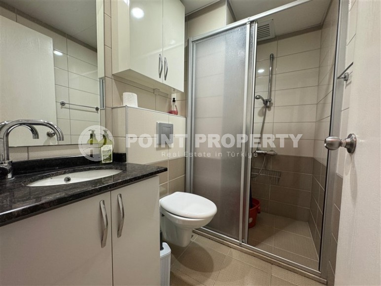 Small 1+1 apartment 50 meters from the famous Cleopatra Beach, in the center of Alanya-id-7751-photo-6