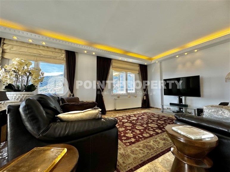 Large two-level apartment 6+1 on the 8th floor with an attic, in a comfortable residential complex built in 2012-id-7772-photo-3