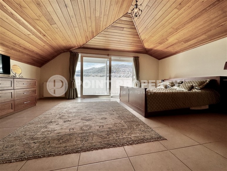 Large two-level apartment 6+1 on the 8th floor with an attic, in a comfortable residential complex built in 2012-id-7772-photo-9