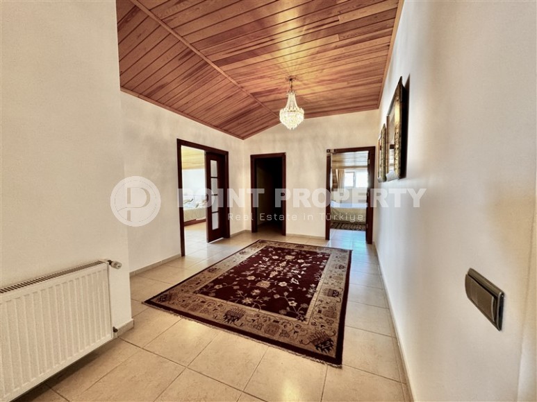 Large two-level apartment 6+1 on the 8th floor with an attic, in a comfortable residential complex built in 2012-id-7772-photo-11