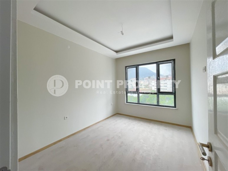 Small 1+1 apartment 800 meters from the sea, a short walk from the center of Mahmutlar-id-7774-photo-6