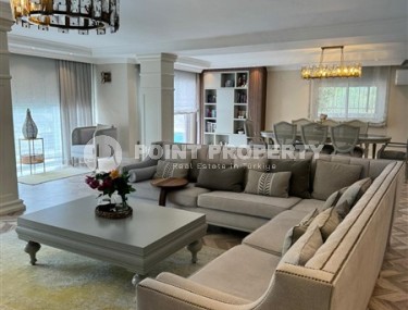 Двухэтажная вилла с бассейном и просторным садовым участком, площадью 1000 м2, в спокойном районе Аланьи - Верхняя Оба-id-7777-фото-2