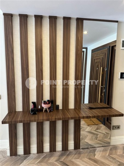 Двухэтажная вилла с бассейном и просторным садовым участком, площадью 1000 м2, в спокойном районе Аланьи - Верхняя Оба-id-7777-фото-17