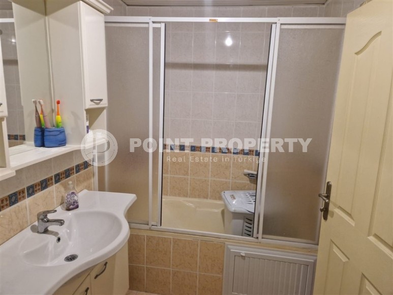 Affordable 2+1 apartment 250 meters from the sea, two minutes walk from the center of Alanya-id-7779-photo-7