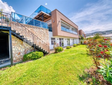 Стильная, атмосферная вилла с современным дизайном, в благоустроенном коттеджном городке с богатой внутренней инфраструктурой-id-7780-фото-2