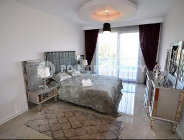 Современная двухэтажная вилла с видом на море, в престижном районе Аланьи - Каргыджак-id-7781-фото-4