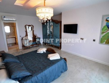 Современная двухэтажная вилла с видом на море, в престижном районе Аланьи - Каргыджак-id-7781-фото-5