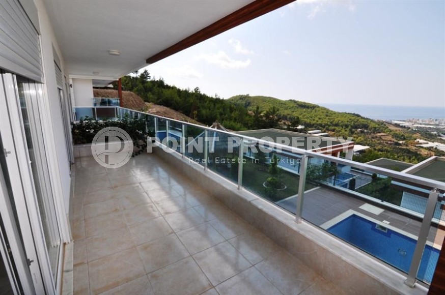 Modern two-storey villa with sea views, in a prestigious area of Alanya - Kargicak-id-7781-photo-15