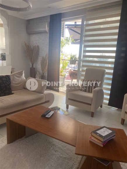 Panoramic apartment 2+1 with sea and mountain views, in the center of the modern area of Alanya - Cikcilli-id-7784-photo-3